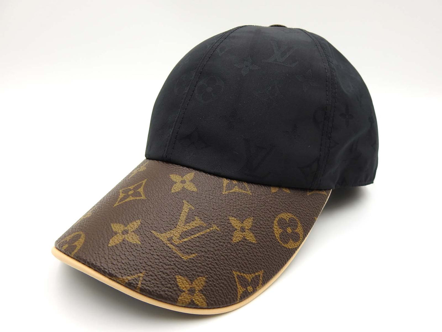 casquette lv noir