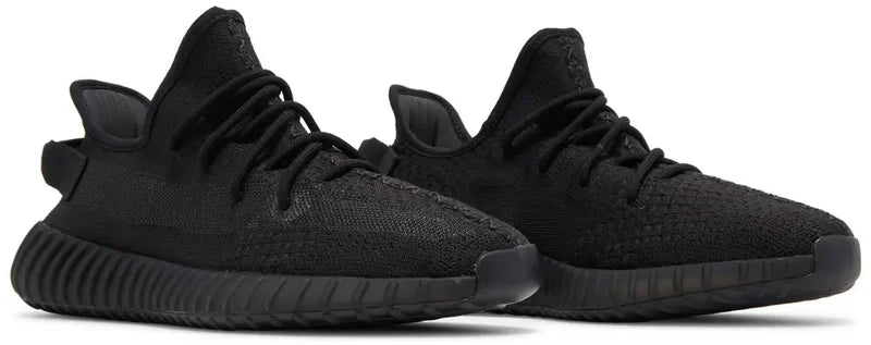 yeezy boost 350 v2 noir