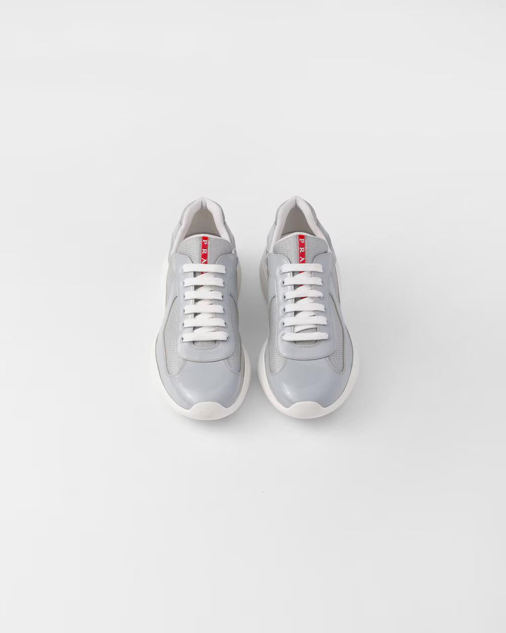 prada cup gris
