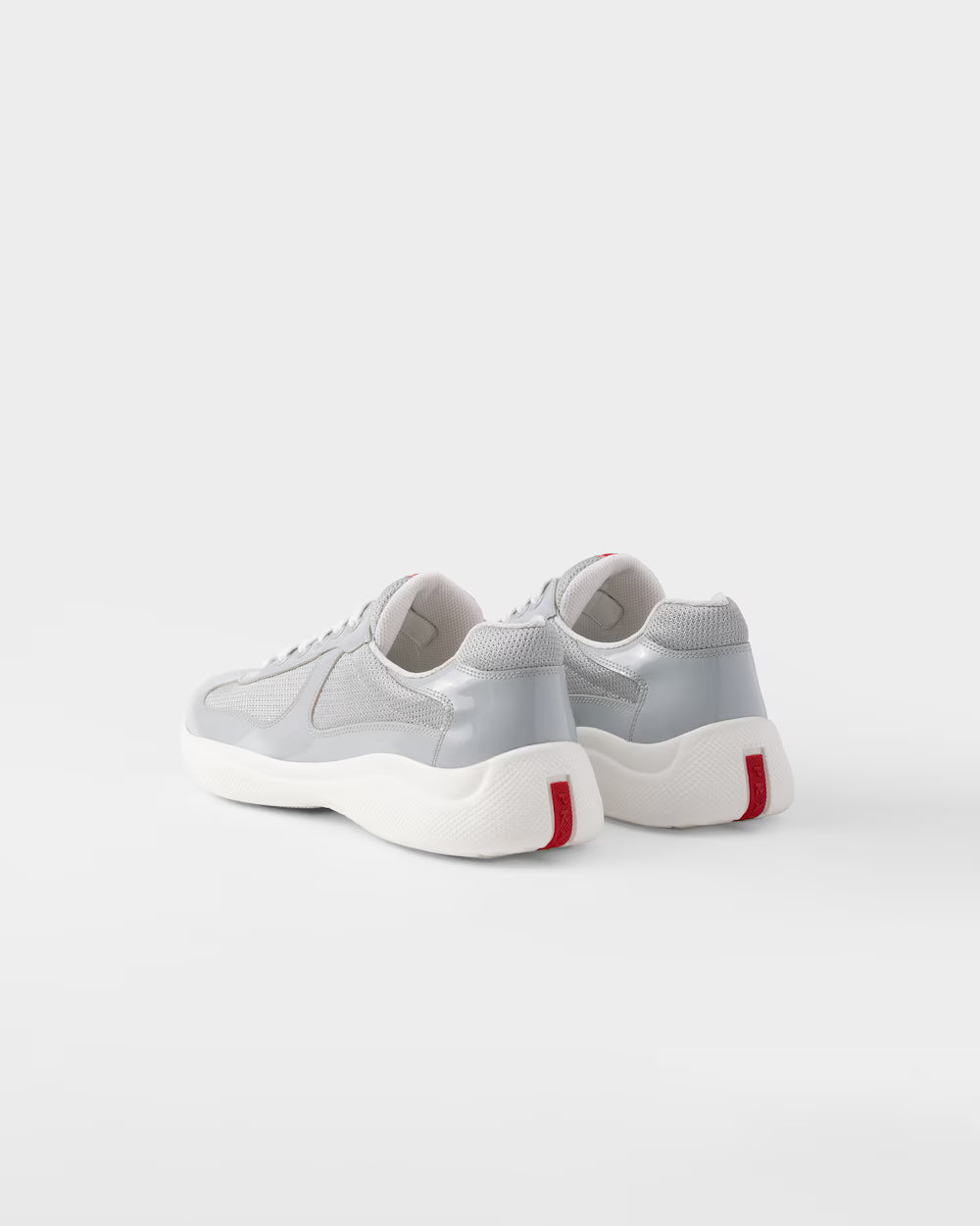 prada cup gris