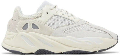 yeezy boost 700 blanche analog
